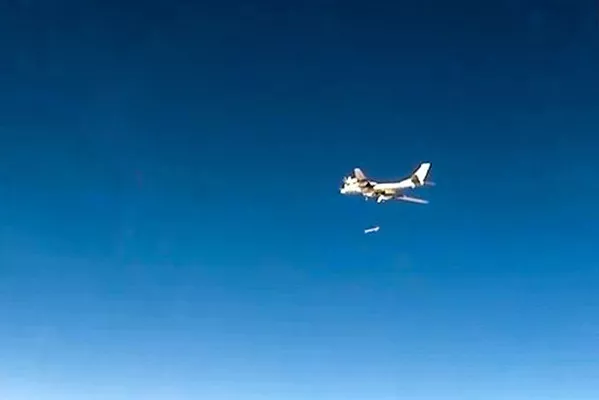 Borrar de la faz de la Tierra: la aviación rusa ataca a los terroristas en Siria Borrar de la faz de la Tierra: la aviación rusa ataca a los terroristas en Siria - Sputnik Mundo