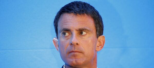 Ex primer ministro francés Manuel Valls - Sputnik Mundo