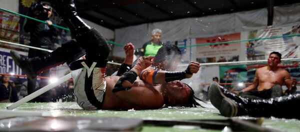 Lucha extrema mexicana - Sputnik Mundo