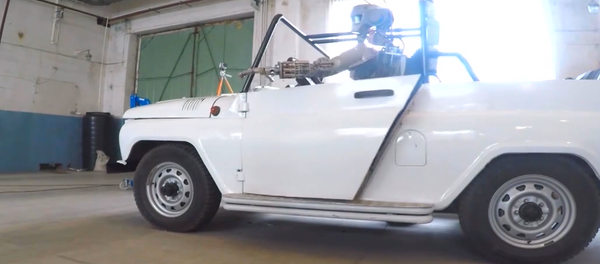 Las nuevas aventuras del robot Fedor - Sputnik Mundo