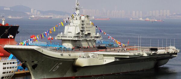 El portaviones chino Liaoning - Sputnik Mundo