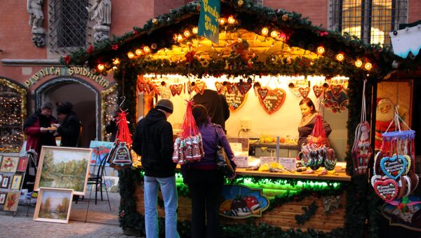 Un mercado navideño - Sputnik Mundo