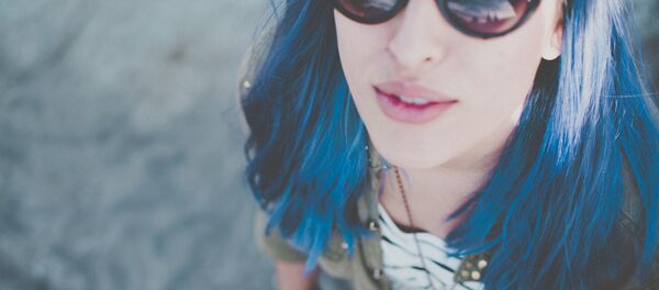 Una chica joven en Montevideo - Sputnik Mundo