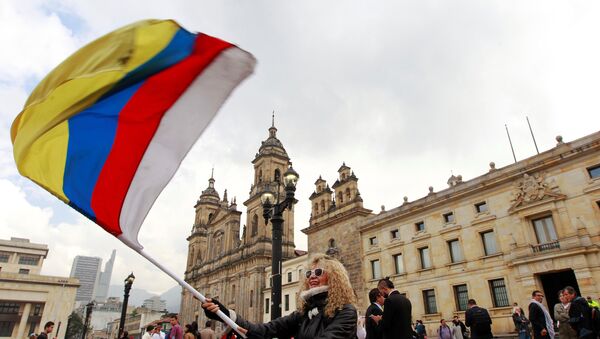 Manifestación por la paz en Bogotá, Colombia - Sputnik Mundo