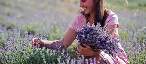 Mujer rusa - Sputnik Mundo