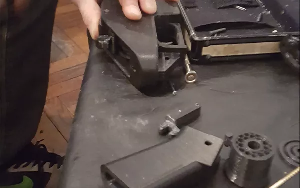 Arma tu propia pistola Arma tu propia pistola - Sputnik Mundo