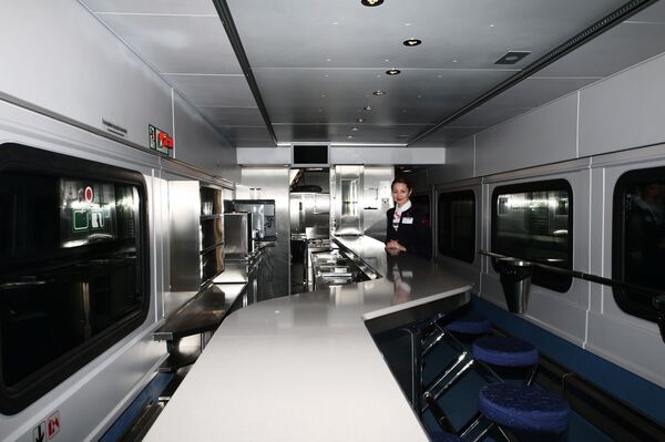 El vagón-restaurante - Sputnik Mundo