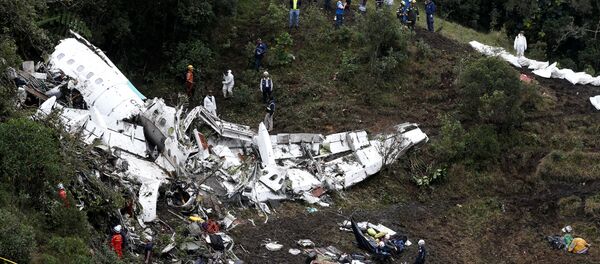 Lugar del siniestro del avión con el equipo del club brasileño Chapecoense - Sputnik Mundo