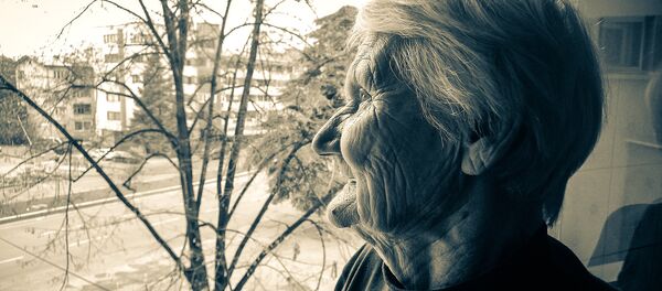 Viejecita - Sputnik Mundo