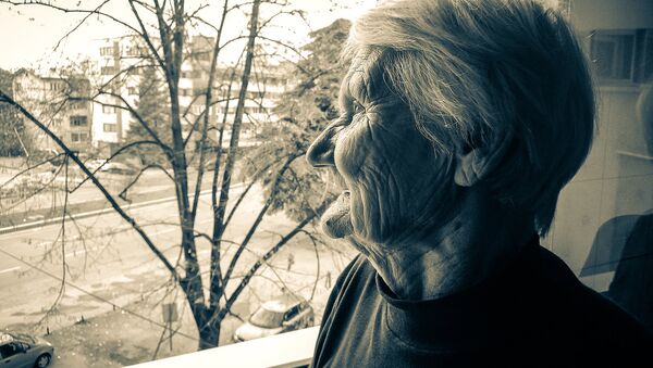 Viejecita - Sputnik Mundo