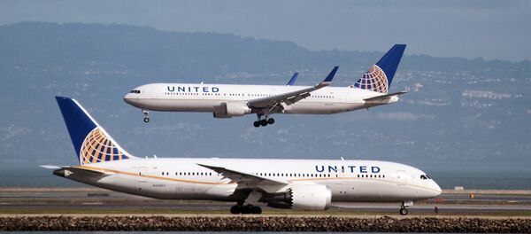Un avión de United Airlines - Sputnik Mundo