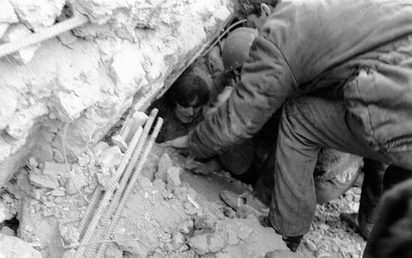 Consecuencias del terremoto en Spitak (Archivo) - Sputnik Mundo