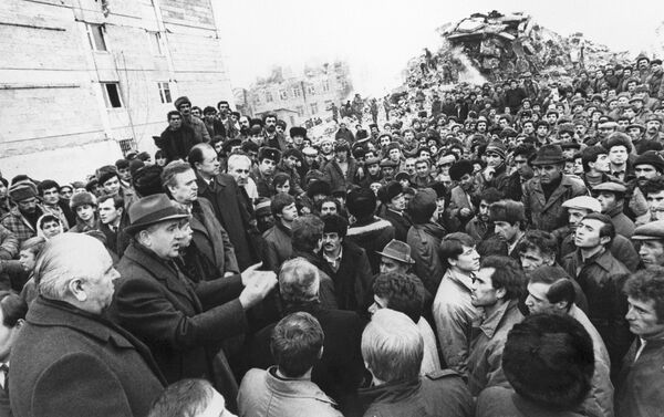 Consecuencias del terremoto en Gyumri (Archivo) - Sputnik Mundo