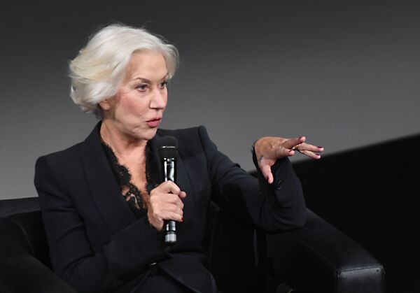 La actriz británica Helen Mirren - Sputnik Mundo