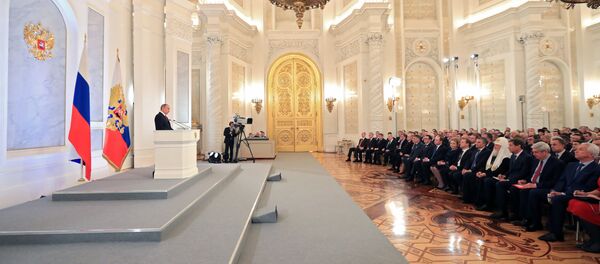 Vladímir Putin, presidente de Rusia, durante el mensaje anual a la Asamblea Federal - Sputnik Mundo