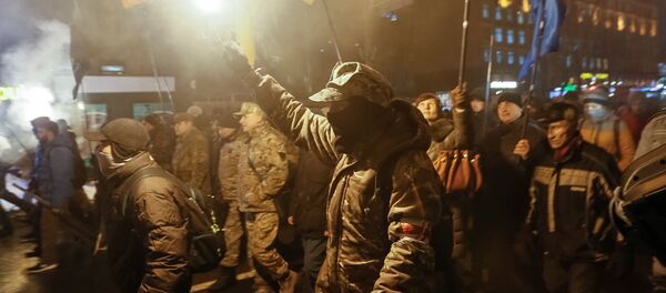 Una marcha de los activistas en Kiev - Sputnik Mundo