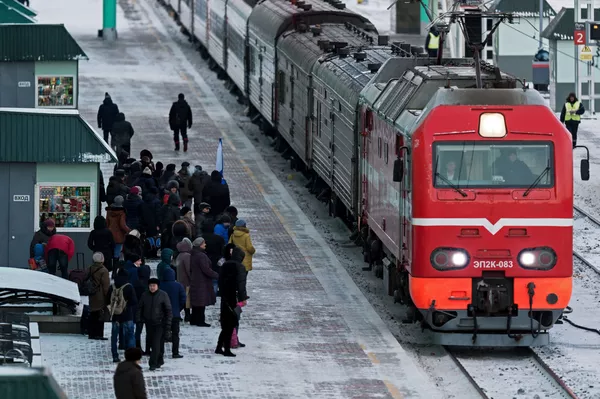 9.600 km de sueños sobre raíles: el Ferrocarril Transiberiano cumple 100 años 9.600 km de sueños sobre raíles: el Ferrocarril Transiberiano cumple 100 años - Sputnik Mundo
