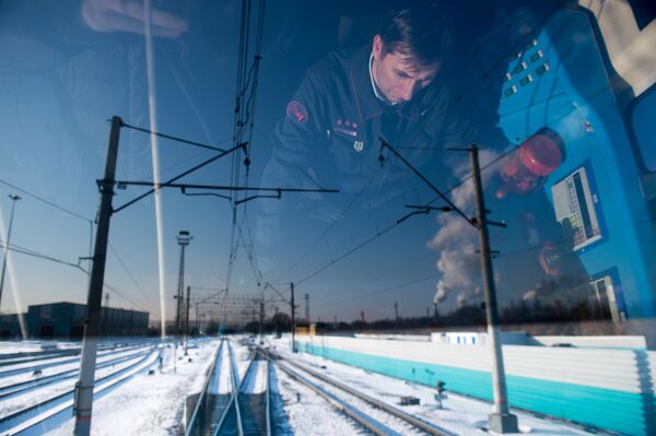 9.600 km de sueños sobre raíles: el Ferrocarril Transiberiano cumple 100 años - Sputnik Mundo