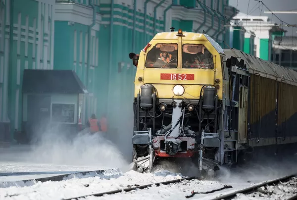 9.600 km de sueños sobre raíles: el Ferrocarril Transiberiano cumple 100 años 9.600 km de sueños sobre raíles: el Ferrocarril Transiberiano cumple 100 años - Sputnik Mundo