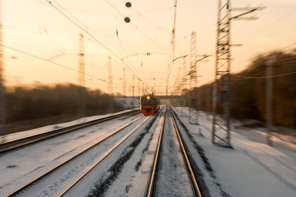 9.600 km de sueños sobre raíles: el Ferrocarril Transiberiano cumple 100 años - Sputnik Mundo