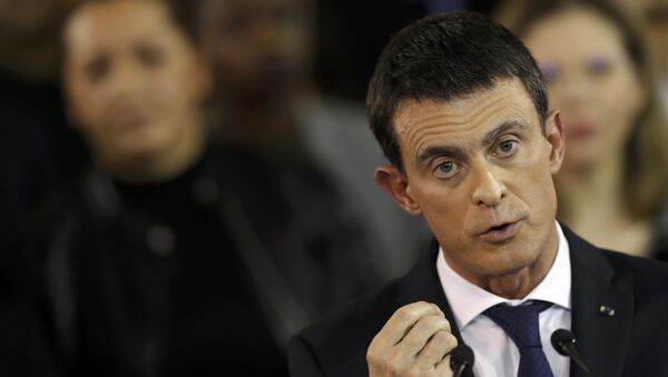 Manuel Valls, ex primer ministro francés - Sputnik Mundo