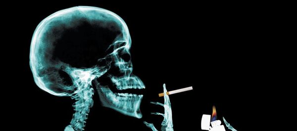 Hábito de fumar (imagen referencial) - Sputnik Mundo