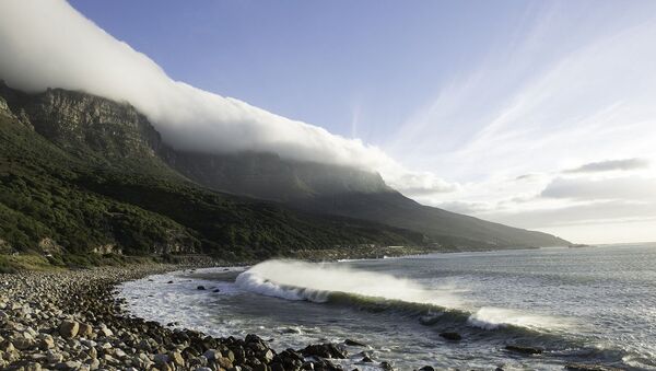 La impresionante costa atlántica de la Ciudad del Cabo La impresionante costa atlántica de la Ciudad del Cabo - Sputnik Mundo