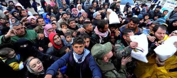 Ayuda humanitaria rusa llega a Alepo - Sputnik Mundo