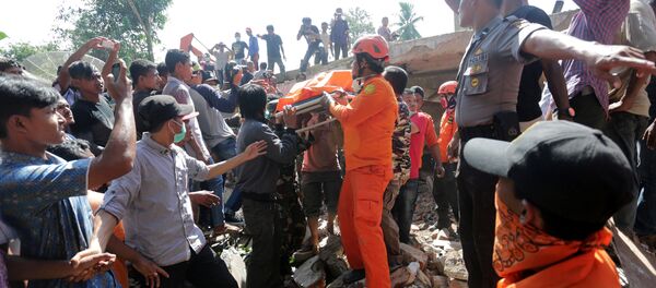 Las consecuencias del terremoto en Sumatra - Sputnik Mundo