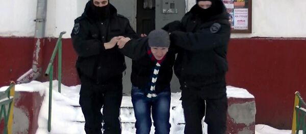 La detención de un hombre sospechoso de extremismo - Sputnik Mundo