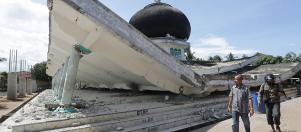 Terremoto en Indonesia - Sputnik Mundo