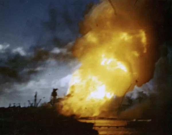 Fotos históricas: 75 años de la tragedia de Pearl Harbor - Sputnik Mundo