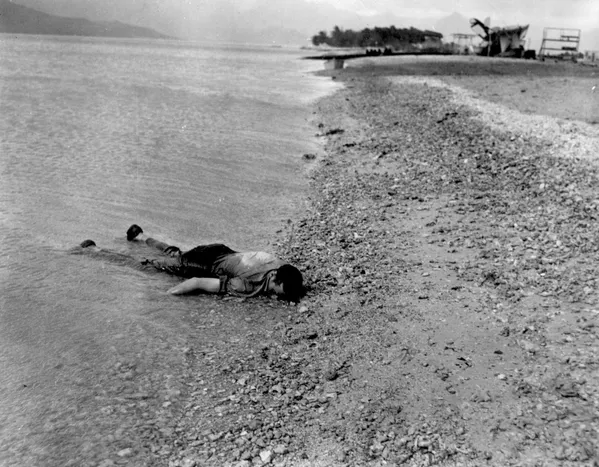 Fotos históricas: 75 años de la tragedia de Pearl Harbor - Sputnik Mundo