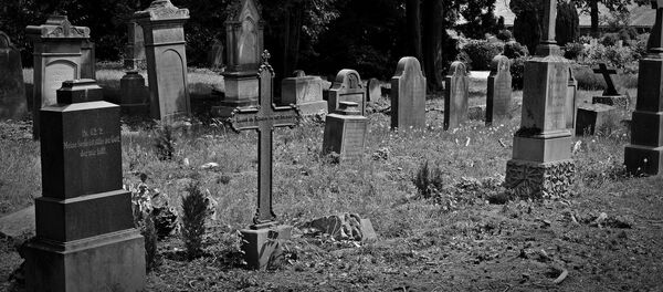 Cementerio (imagen referencial) - Sputnik Mundo