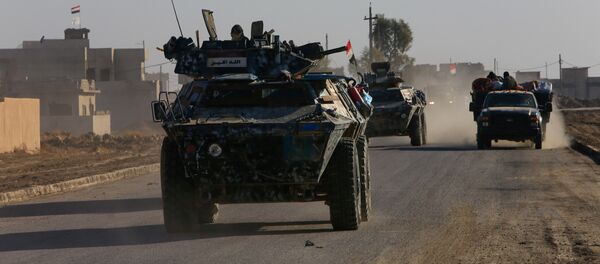Militares iraquíes en las afueras de Mosul - Sputnik Mundo