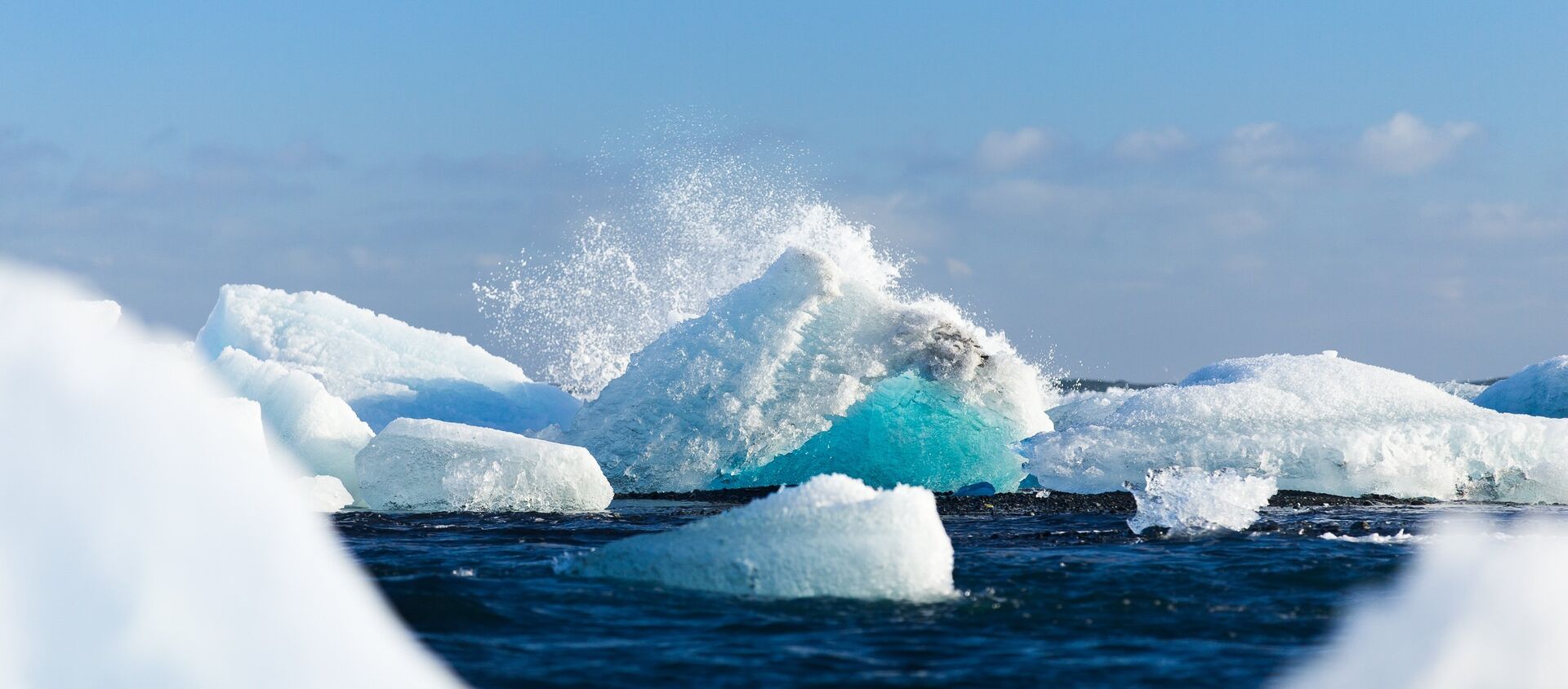 Iceberg - Sputnik Mundo, 1920, 30.01.2021