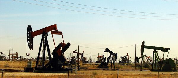 La extracción de petróleo - Sputnik Mundo