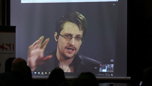 Edward Snowden - Sputnik Mundo