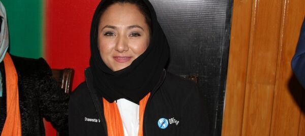 Shaistah Vaeiz, piloto afgana - Sputnik Mundo