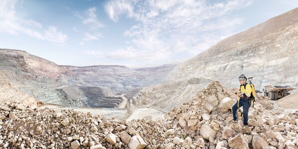 Una mirada a profesiones que 'no son para mujeres' - Sputnik Mundo