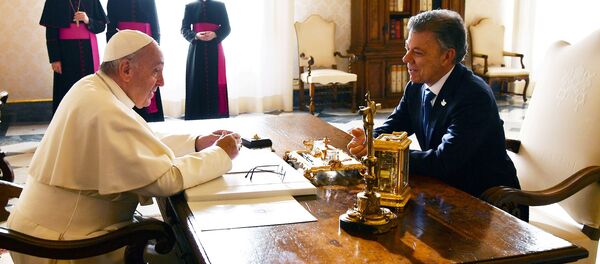 Papa Francisco y presidente de Colombia, Juan Manuel Santos - Sputnik Mundo