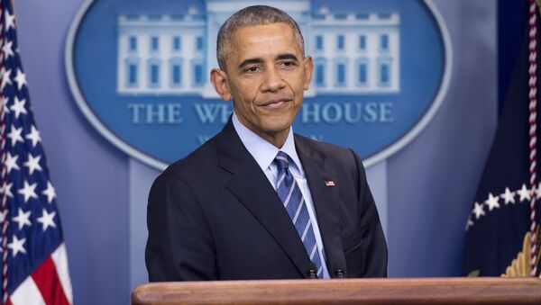 US President Barack Obama holds a year-end press conference in the Brady Press Briefing Room of the White House in Washington, DC, December 16, 2016. Obama on Friday warned his successor Donald Trump against antagonizing China by reaching out to Taiwan, saying he could risk a very significant response if he upends decades of diplomatic tradition. - Sputnik Mundo