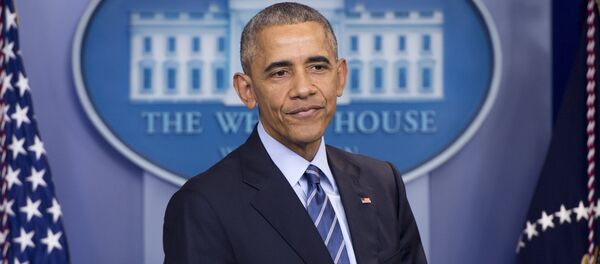 US President Barack Obama holds a year-end press conference in the Brady Press Briefing Room of the White House in Washington, DC, December 16, 2016. Obama on Friday warned his successor Donald Trump against antagonizing China by reaching out to Taiwan, saying he could risk a very significant response if he upends decades of diplomatic tradition. - Sputnik Mundo