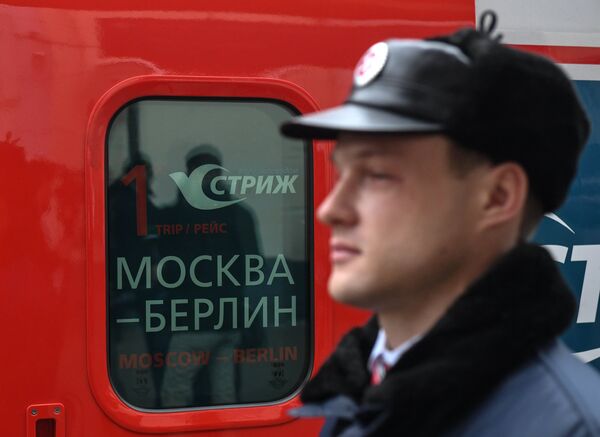 El primer tren Strizh (Vencejo) que unirá Moscú y Berlín - Sputnik Mundo