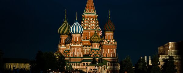 La catedral de San Basilio, en la Plaza Roja de Moscú - Sputnik Mundo