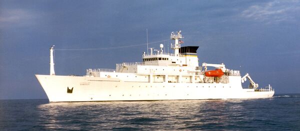 Buque oceanográfico estadounidense USNS Bowditch - Sputnik Mundo
