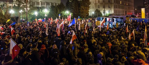 Manifestaciones en Varsovia - Sputnik Mundo