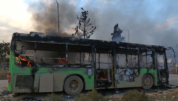 El autobús atacado - Sputnik Mundo