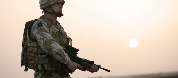 Soldado británico - Sputnik Mundo