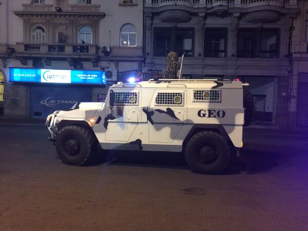 Camión Tigr de origen ruso desfila en Montevideo en el acto conmemoración del día de la Policía Nacional Camión Tigr de origen ruso desfila en Montevideo en el acto conmemoración del día de la Policía Nacional - Sputnik Mundo